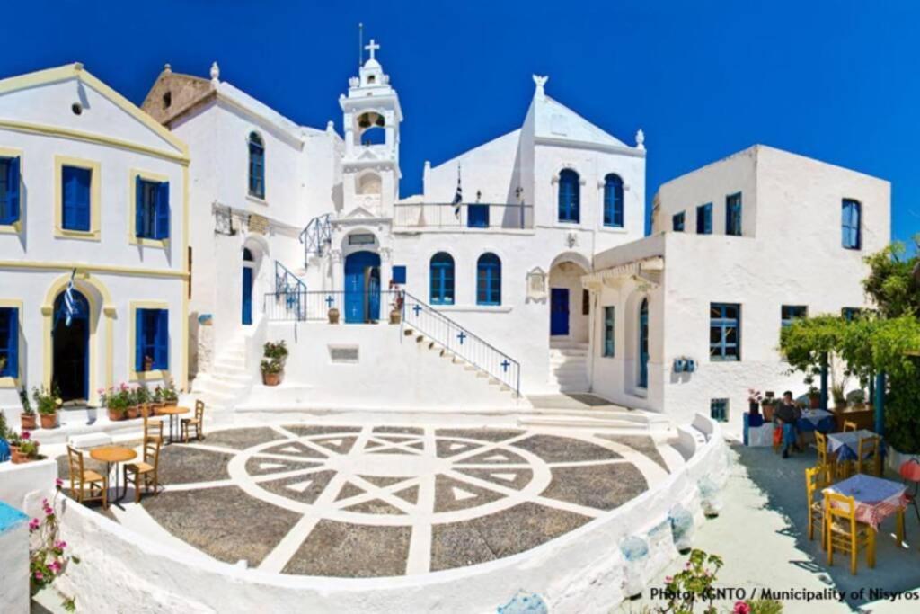 Lava House Daire Mandrákion Dış mekan fotoğraf